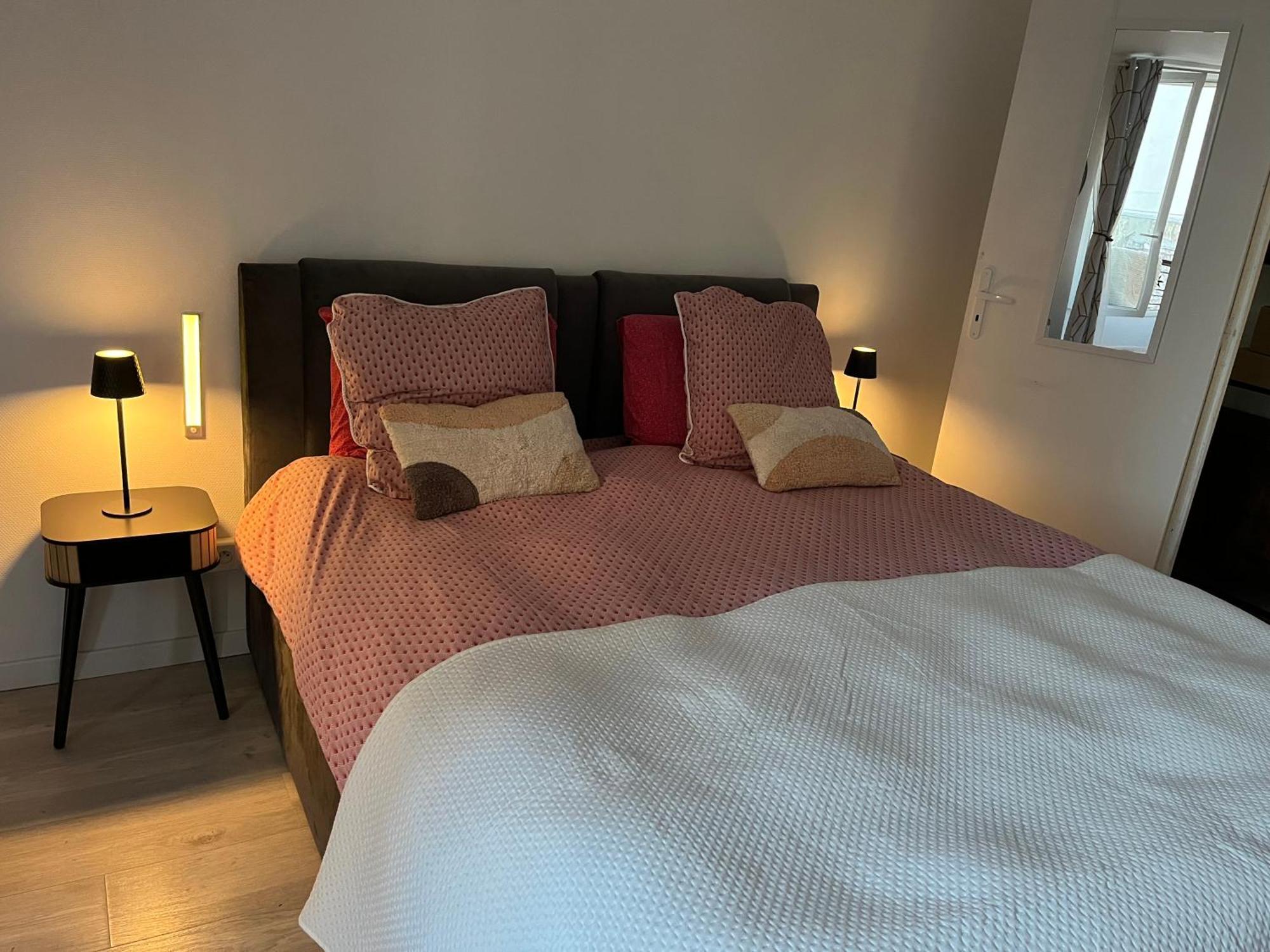 Appartement Paisible Clichy Exteriör bild